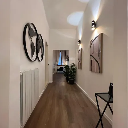 Appartamento Via Dei Pettinari Rom Exterior foto